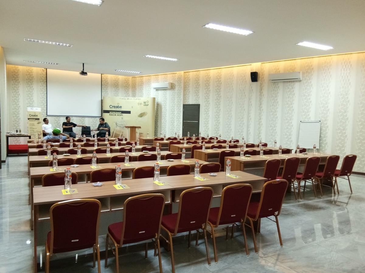 Seventeen Hotel Banda Aceh Zewnętrze zdjęcie